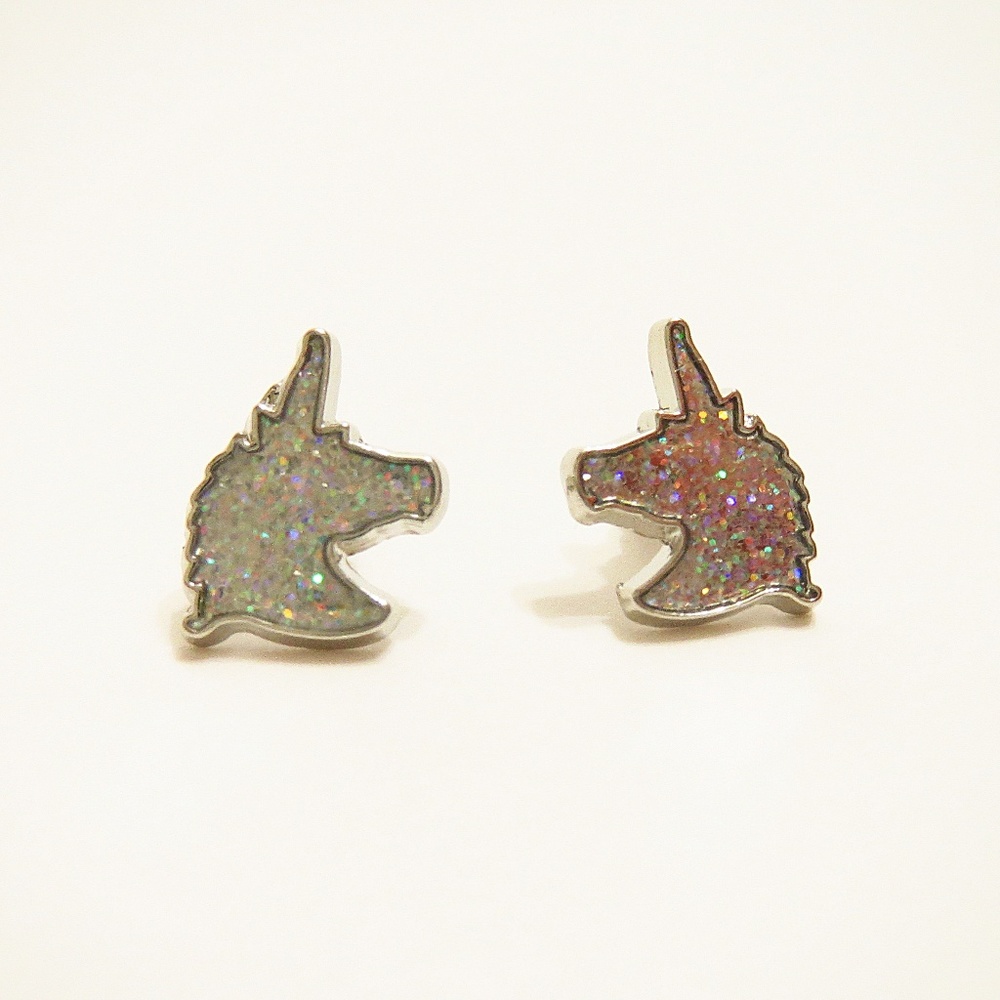 Unicorn Accessory Bundle - Picture 3 of 7